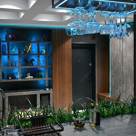 Pentlux - Spa Penthouse In The Heart Of Skopje Bagian luar foto