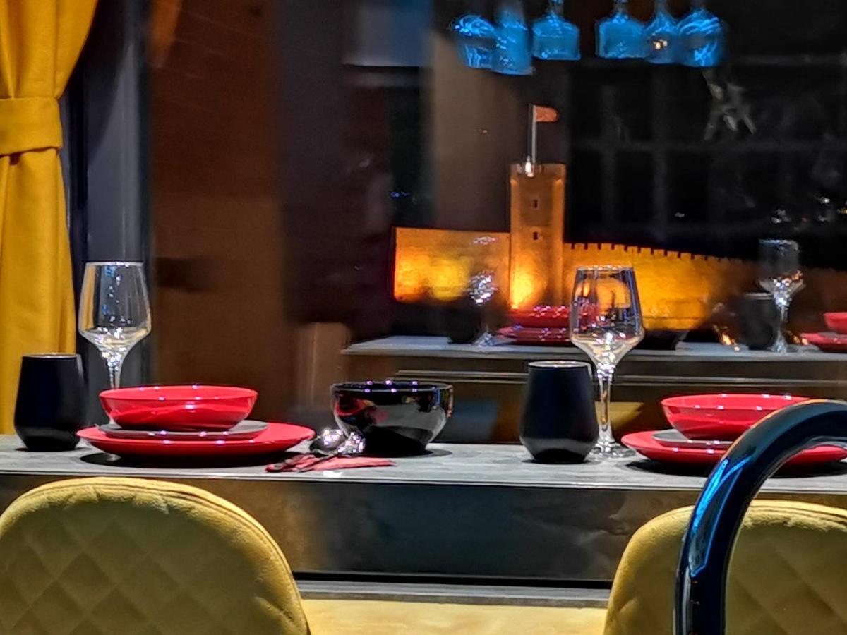 Pentlux - Spa Penthouse In The Heart Of Skopje Bagian luar foto