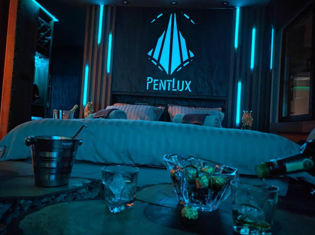 Pentlux - Spa Penthouse In The Heart Of Skopje Bagian luar foto
