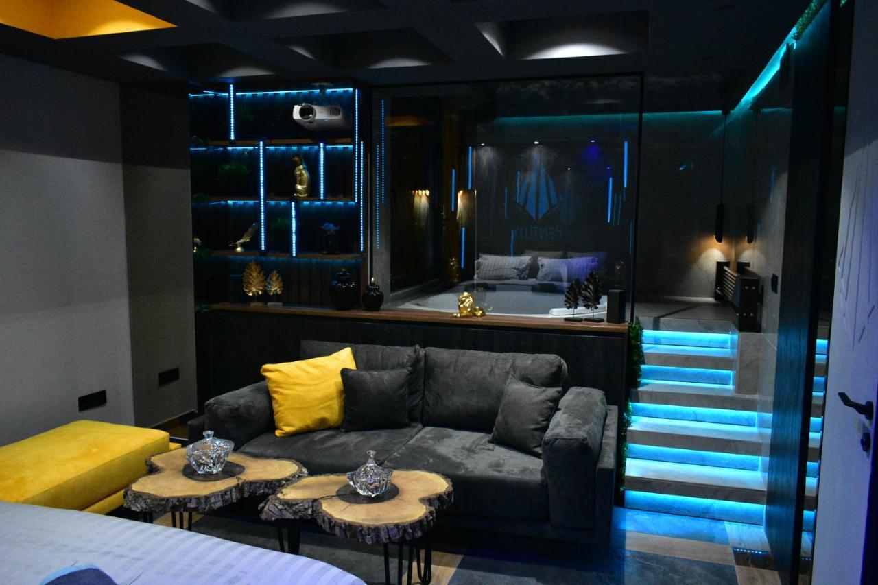 Pentlux - Spa Penthouse In The Heart Of Skopje Bagian luar foto