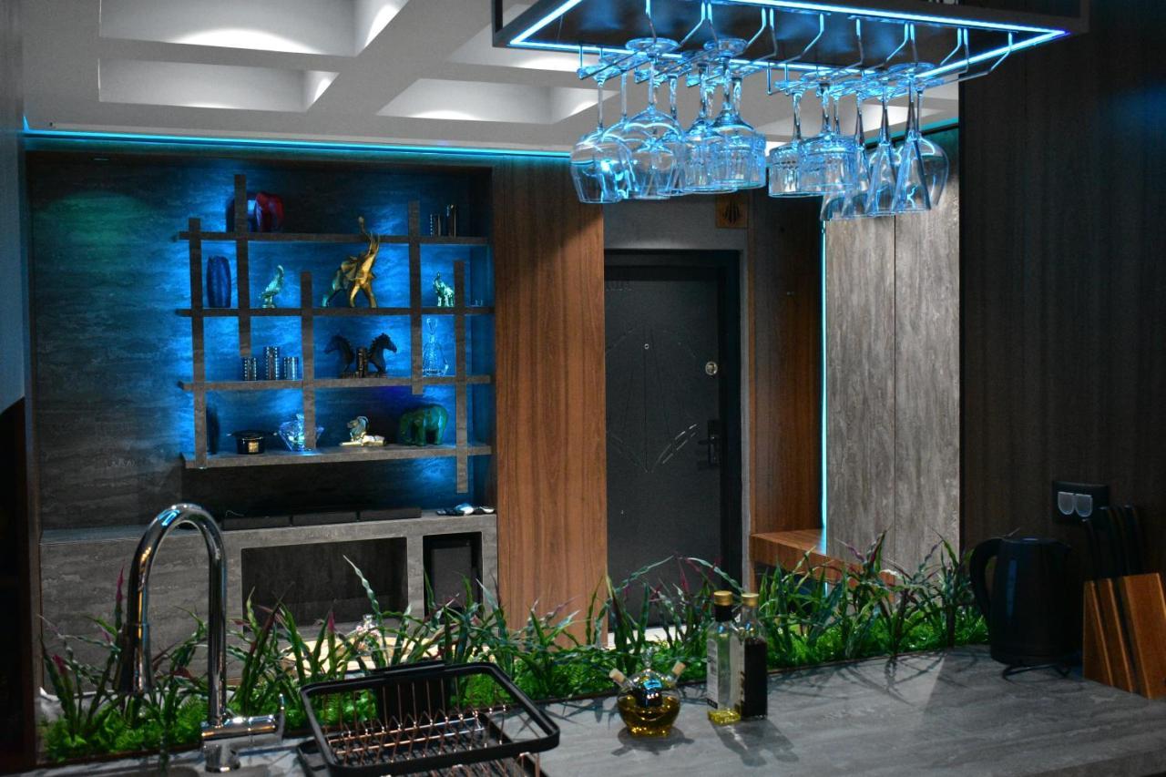 Pentlux - Spa Penthouse In The Heart Of Skopje Bagian luar foto