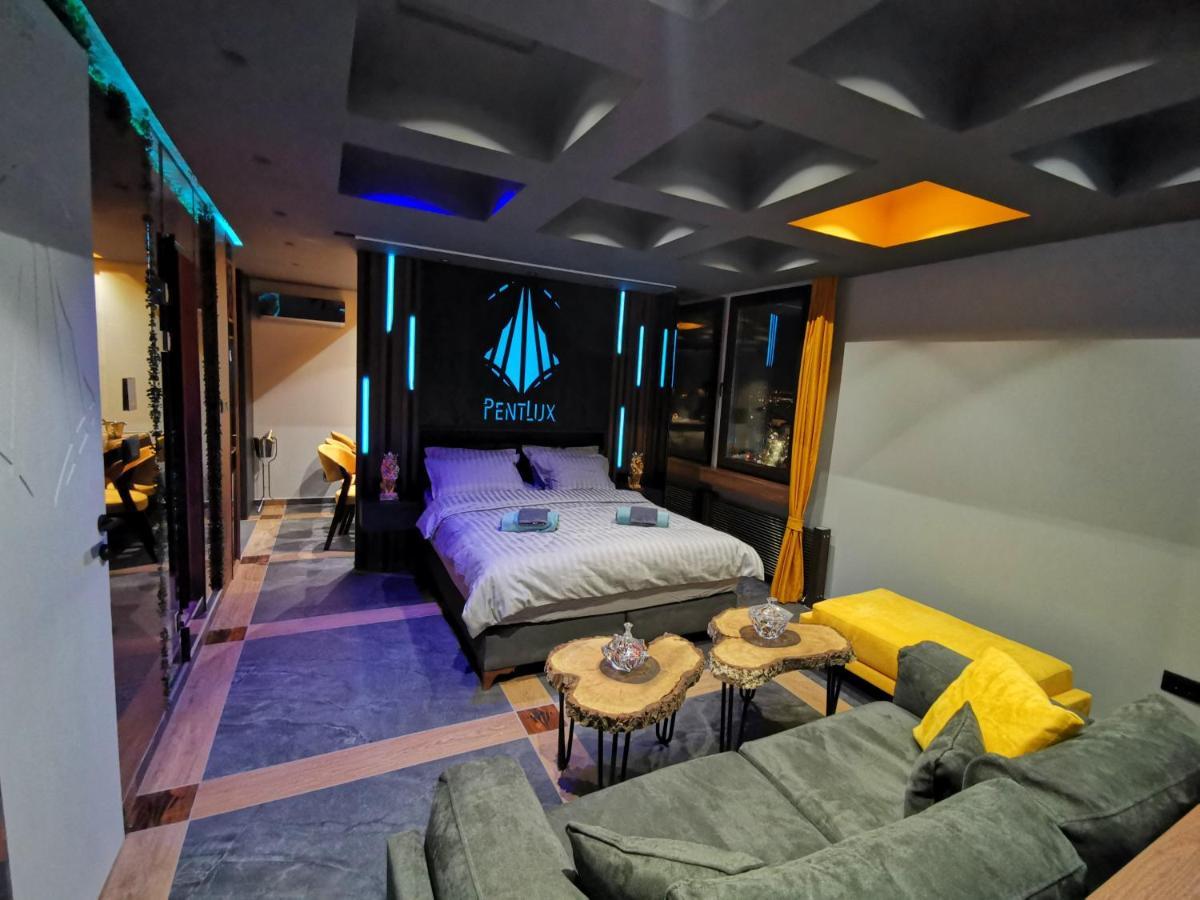 Pentlux - Spa Penthouse In The Heart Of Skopje Bagian luar foto