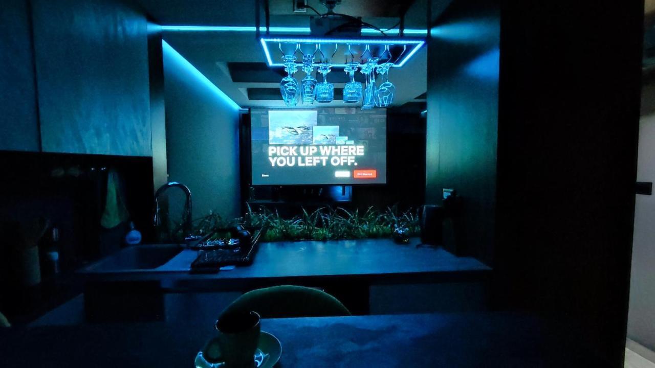 Pentlux - Spa Penthouse In The Heart Of Skopje Bagian luar foto