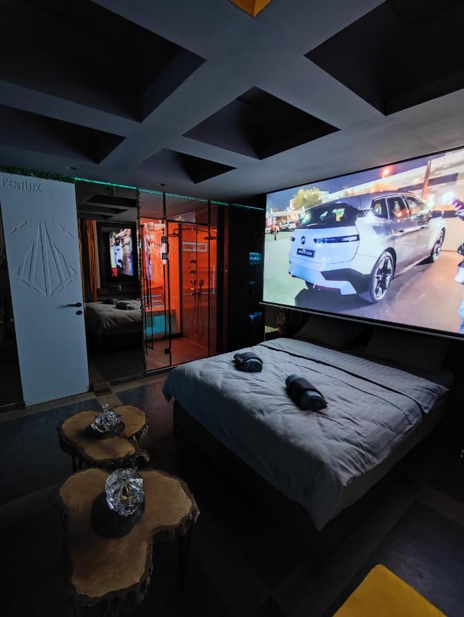Pentlux - Spa Penthouse In The Heart Of Skopje Bagian luar foto