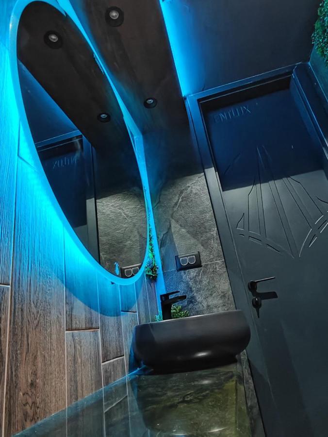 Pentlux - Spa Penthouse In The Heart Of Skopje Bagian luar foto