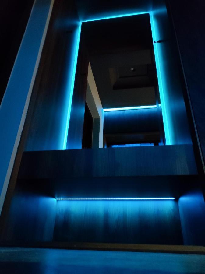 Pentlux - Spa Penthouse In The Heart Of Skopje Bagian luar foto